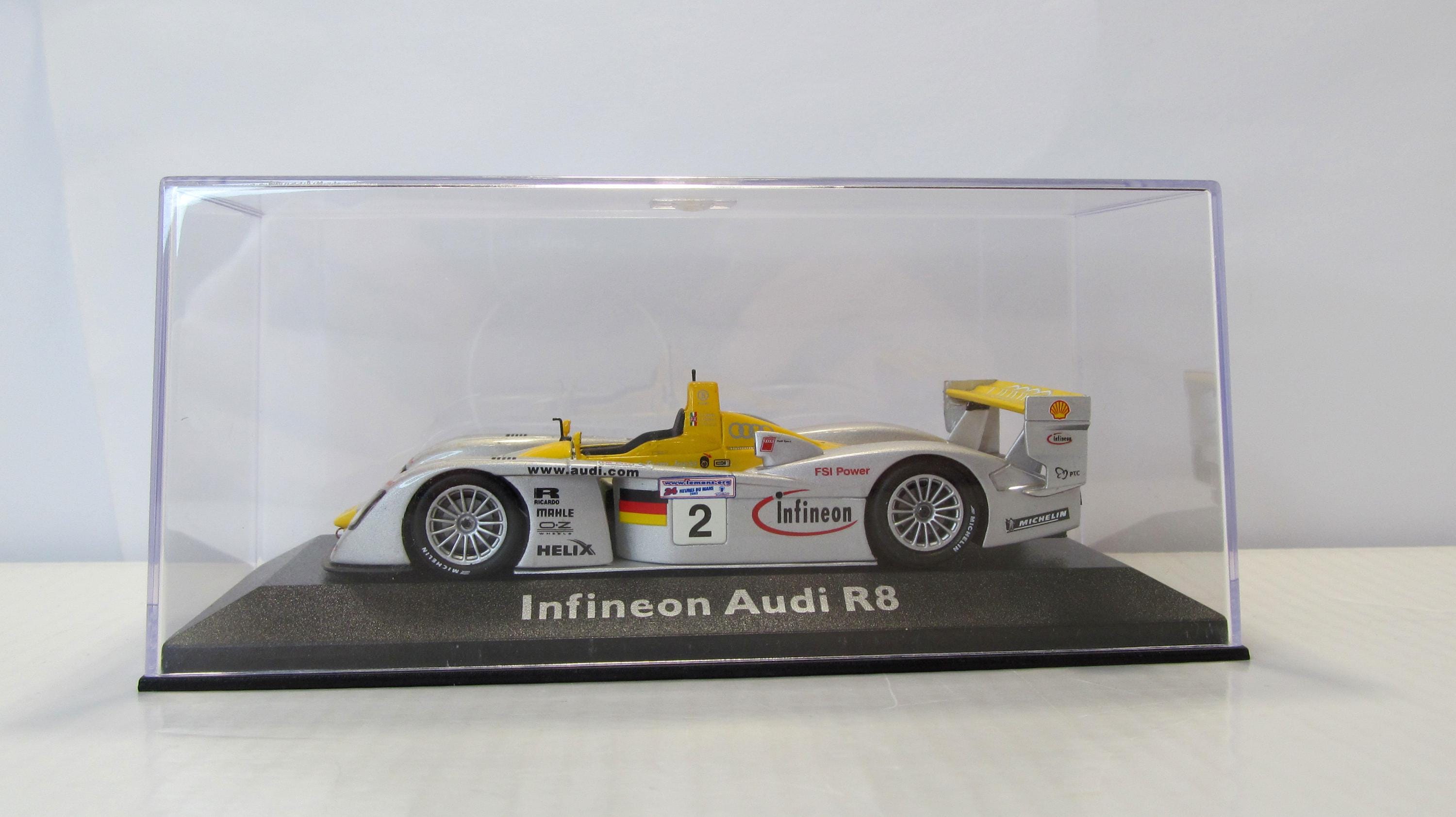 ミニチャンプス Infineon Audi R8 2002 s-l400.jpg