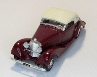 Mercedes 540K 1939. Solido 4-78 made in France. Vintage collectible toy car. scale diecast model 1:43. Replica luxury german car. 1930s cars