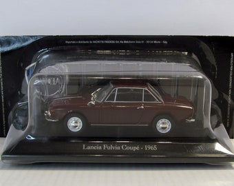 Lancia Fulvia Coupe 1965, Norev Hachette, sealed blister. Collectible car. scale diecast model 1:43. Italian car replica.collectible present