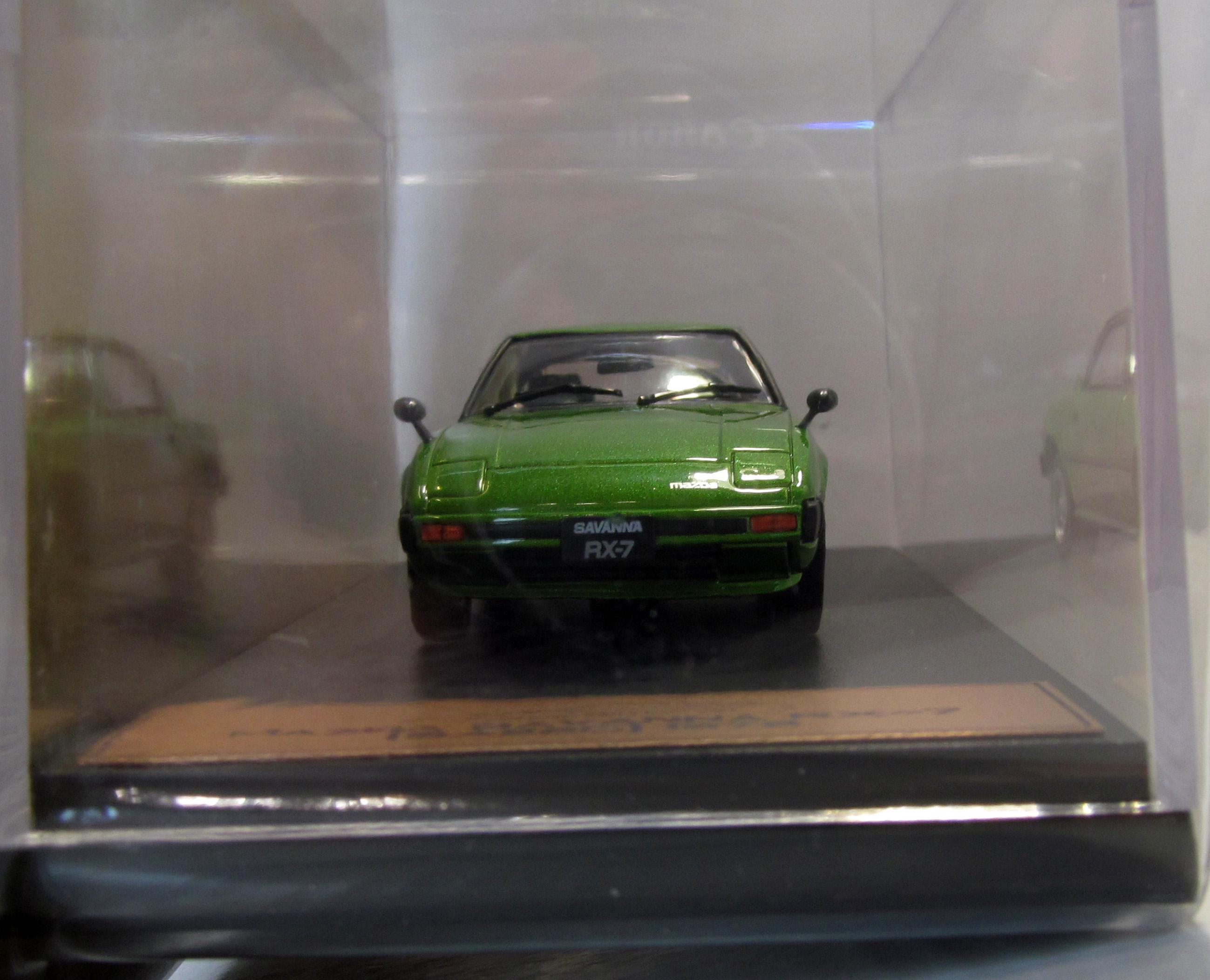 Mazda RX-7 Savanna 1978, Hachette, Box. Diecast Scale 1:43, Die