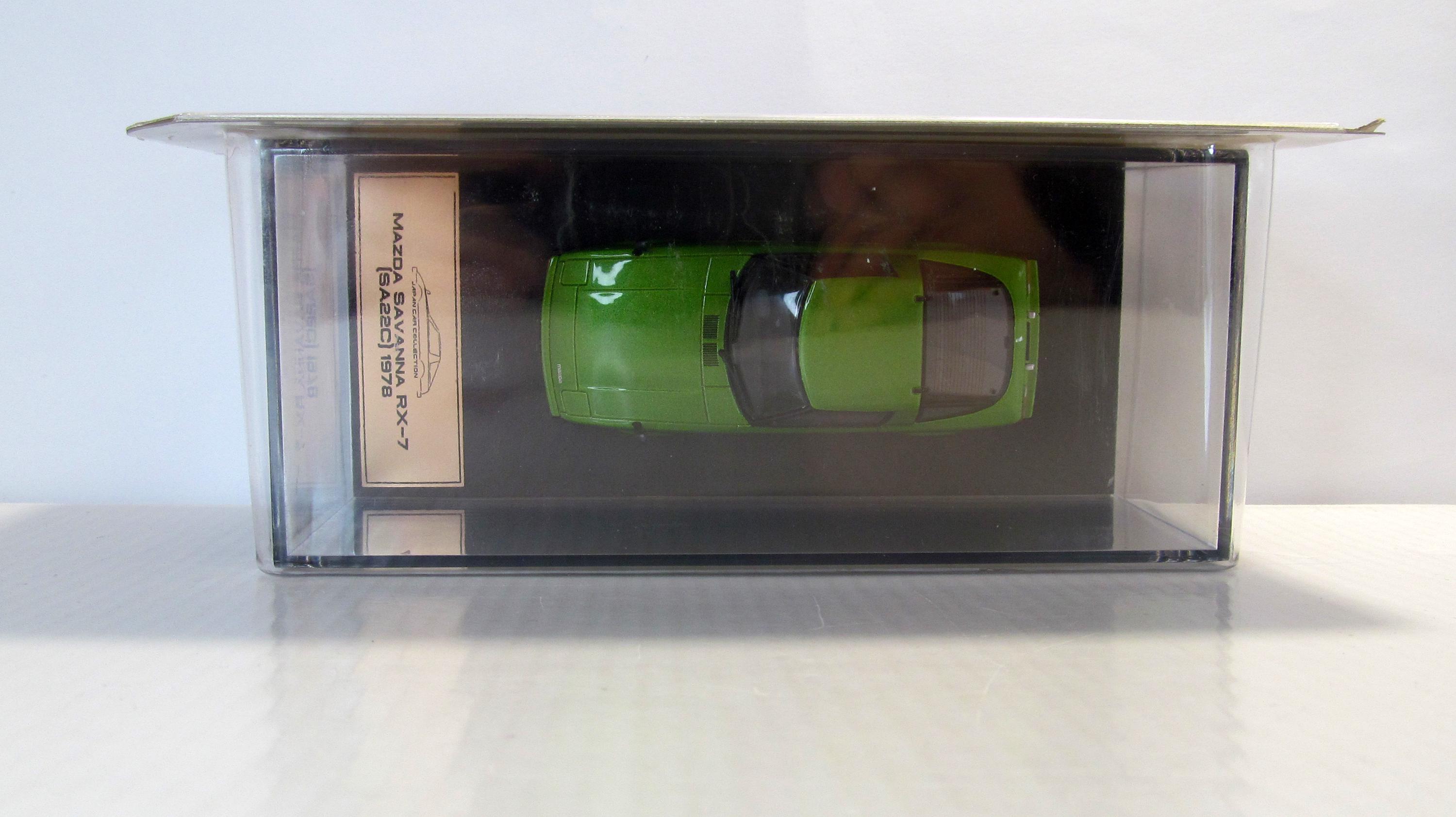 Mazda RX-7 Savanna 1978, Hachette, Box. Diecast Scale 1:43, Die
