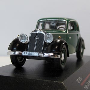IFA F8 Limousine 1949, IST Models, Box. Diecast scale 1:43, Metal car, Die cast model. car replica. Brand new. birthday gift. gift for him
