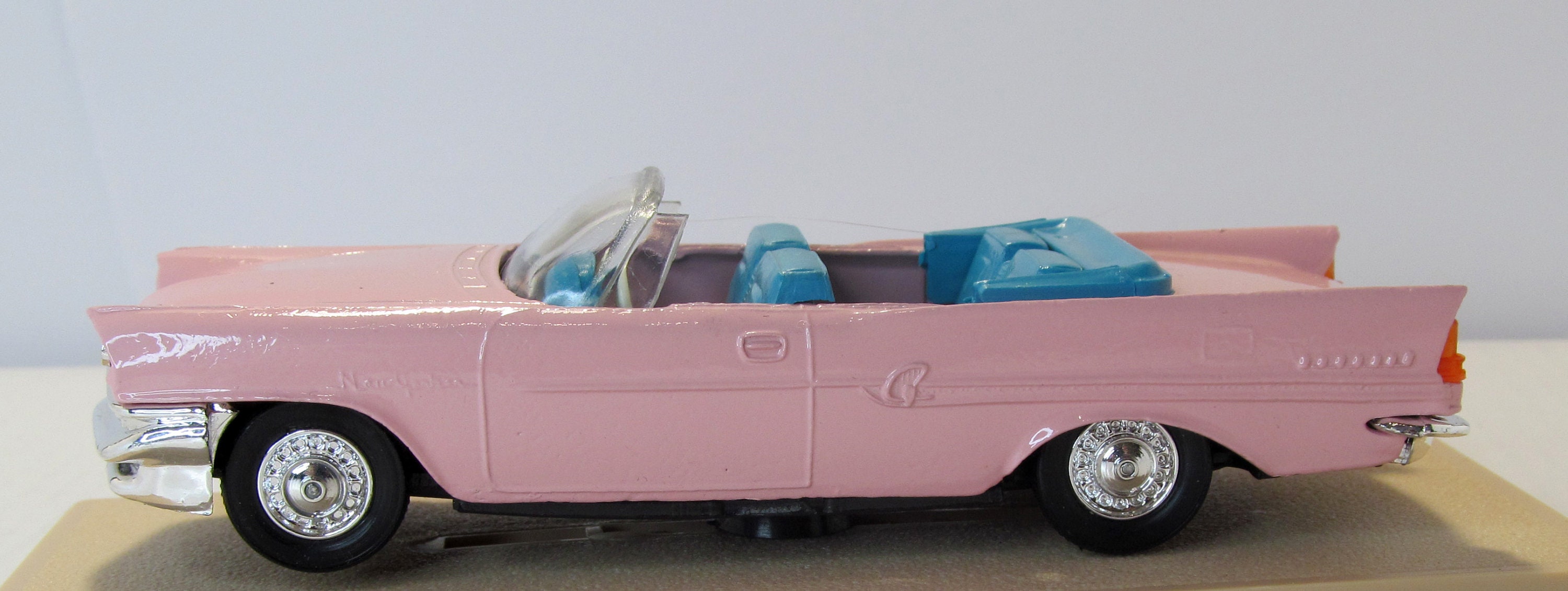 Chrysler New Yorker 1958 Cabriolet, Eligor France Box. Piece Chrysler New Yorker 1958 Cabriolet, Eligor France Box. Piece
