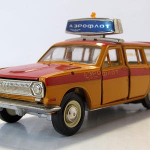 Volga Gas 24-02 Aeroflot, made in USSR, Agate, Incotex. Diecast scale 1:43, Die cast model. car replica. collectible present. rare diecast.