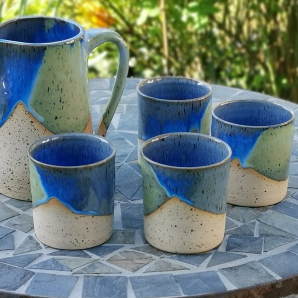 Keramikkaraffe mit Bechern, Keramikkrug, Saftservice, Wasserkrug,