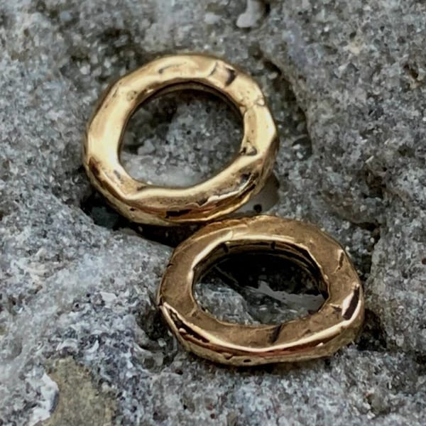 9mm Closed Jump Rings in Gold Bronze, GB-203 (Set of Two)