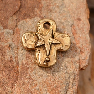 Artisan Bronze Cross with Star, Backside Etched Believe, LD-76 (ONE)