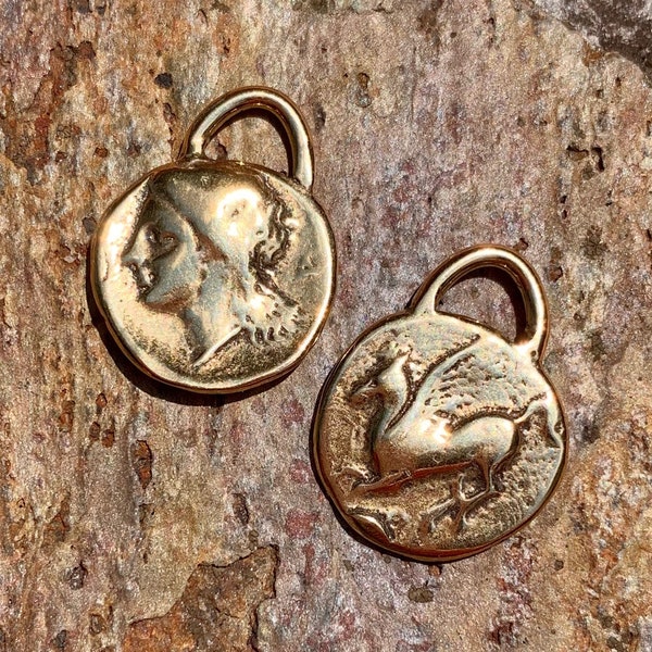 Pegasus Charm 9K