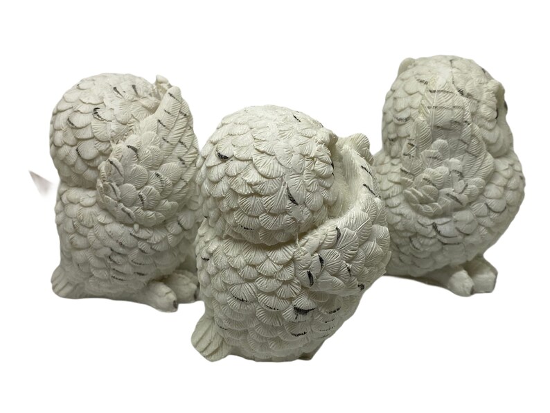 see no Evil Set of Three Wise figurines Hear no Evil speak no Evil