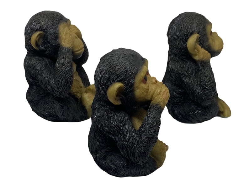 see no Evil Set of Three Wise figurines Hear no Evil speak no Evil