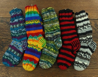 Pair of Wool Socks Chunky Knit Knitted Fleece Lined Bed Slipper Winter Warm Boot Rainbow Red and Black Dennis Black White Grey