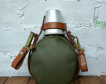 ヴィンテージ SIGG スイス軍 ミリタリーボトル 水筒 スイス 1952 +T 