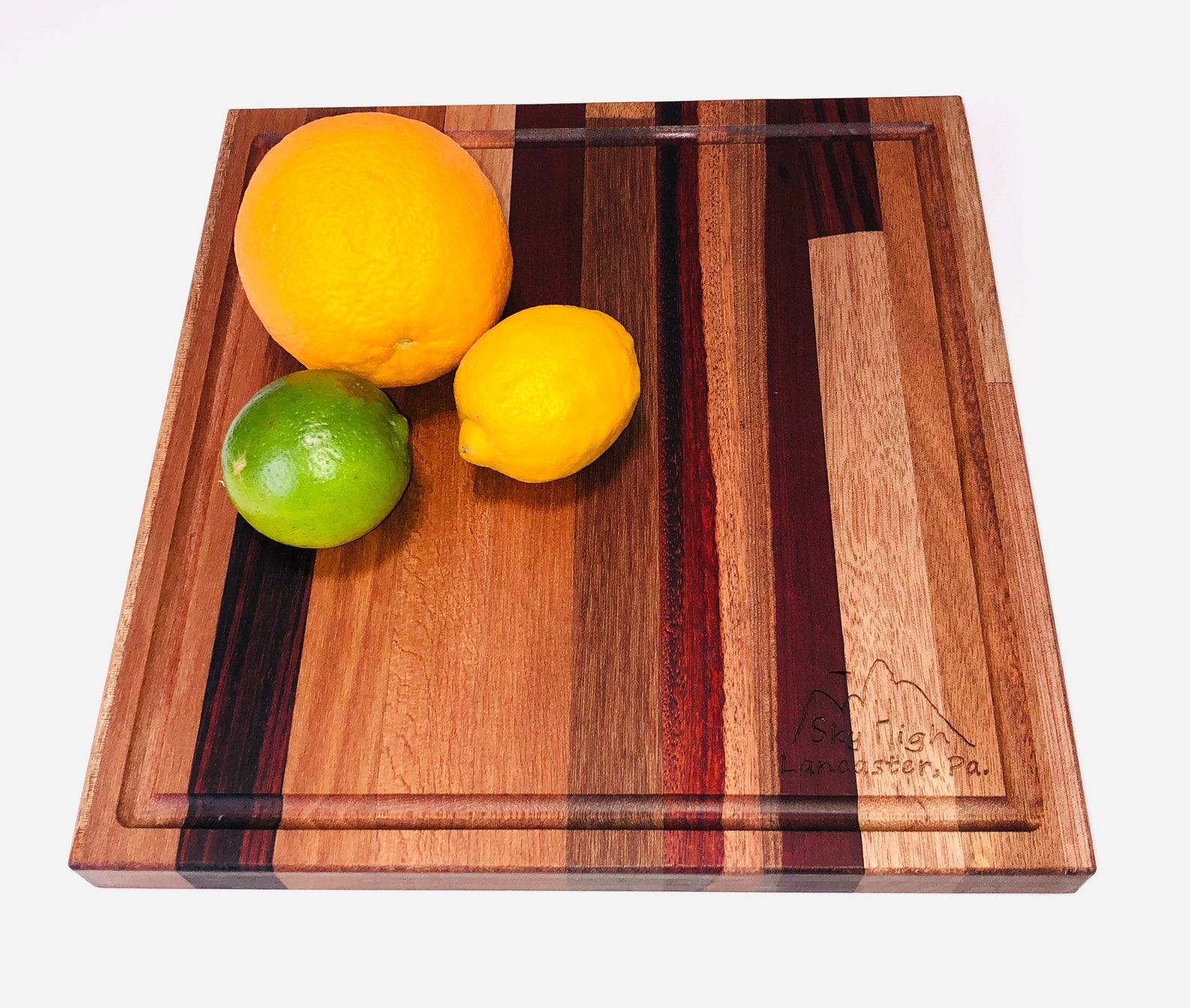 Handmade Medium Square Cutting Board from Repurposed Hardwoods Etsy 日本