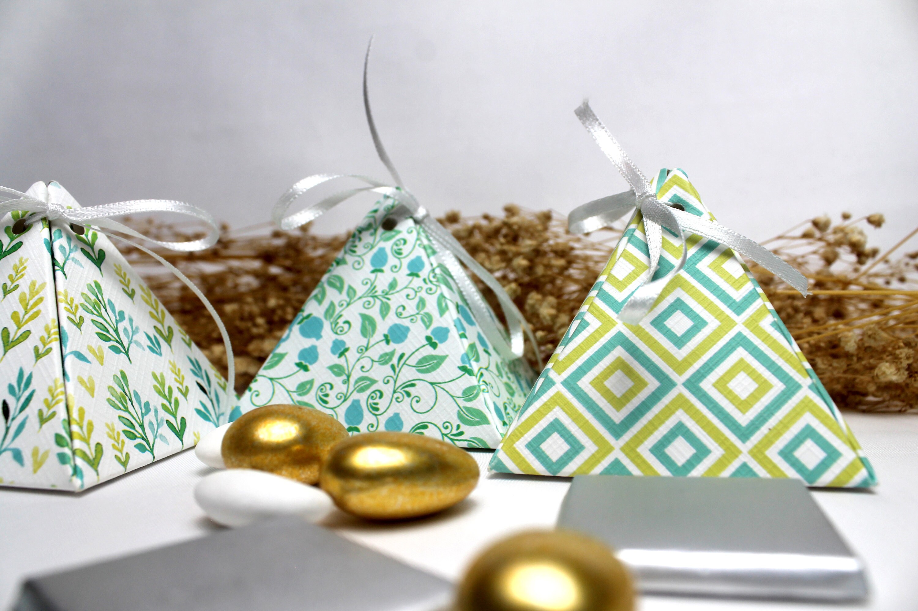 Green Bridal Shower Favor, Cardboard Gift Box, Birthday Party Favors, Green Party Favor Boxes