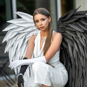 Black and white angel wings, wings for carnival, wings for cosplay, angel wings, demon wings, cosplay costume, wings for cosplay photoshoot