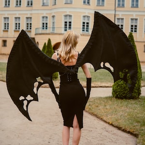 Cosplay dragon wings, bat wings, demon wings, black wings, cosplay costume, fallen angel wings, devil wings, wings for photoshoot