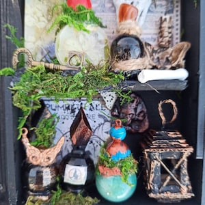 Miniature Formula&#39;s Witch cabinet Potions Box Apothecary cabinet Creepy surprise Gothic Collectible Macabre Halloween spooky haunted mansion