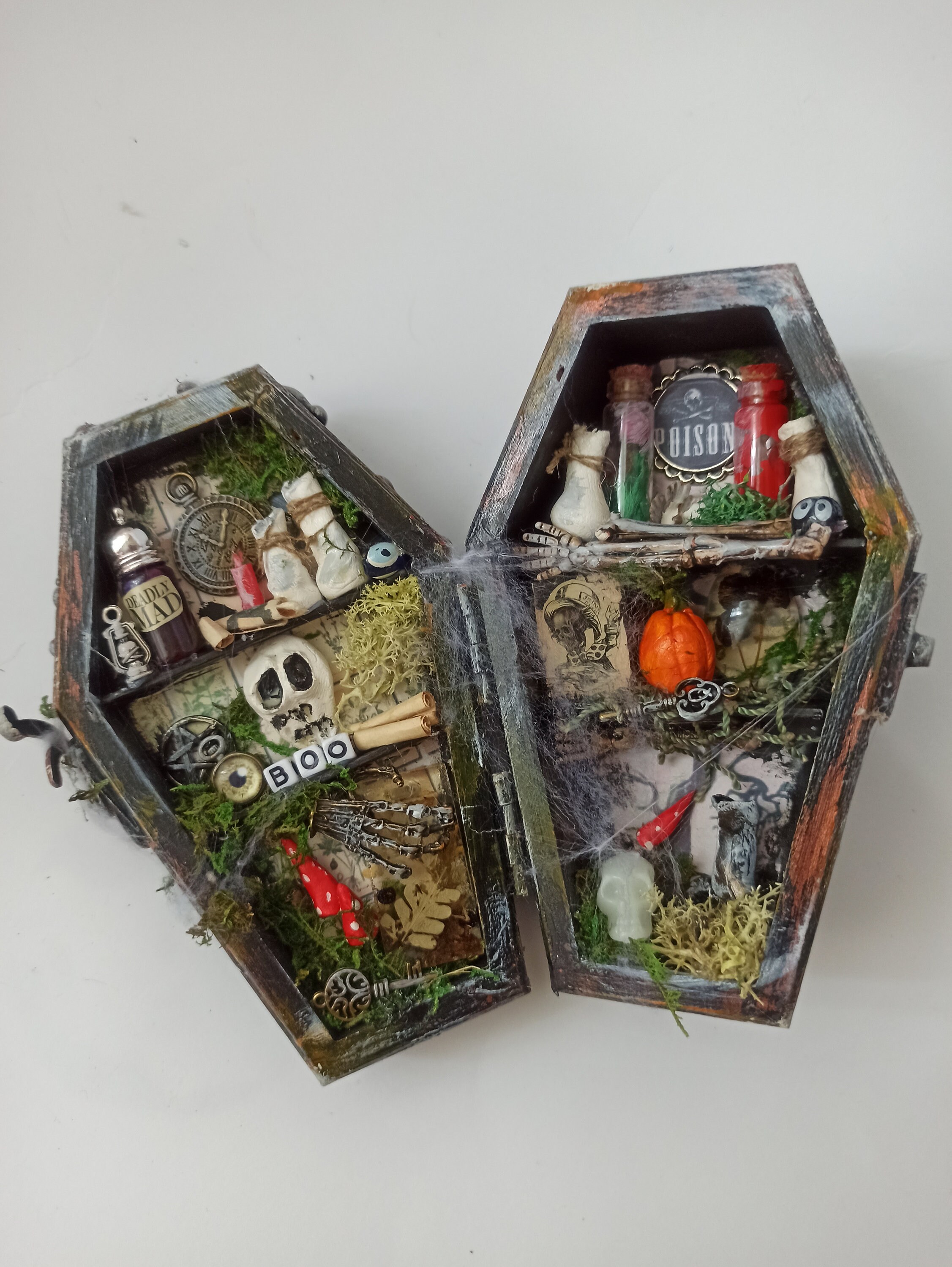 Miniature dollhouse accessories cabinet in a coffin Halloween decor  Creepy skull potions bottles apothecary Haunted horror items 1:12
