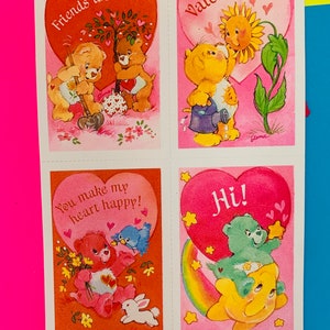 Vintage 1980s Glücksbärchis Valentinsbogen - Retro Cartoon Charakter Karten für Nostalgische Weihnachtsgeschenkgeschenke