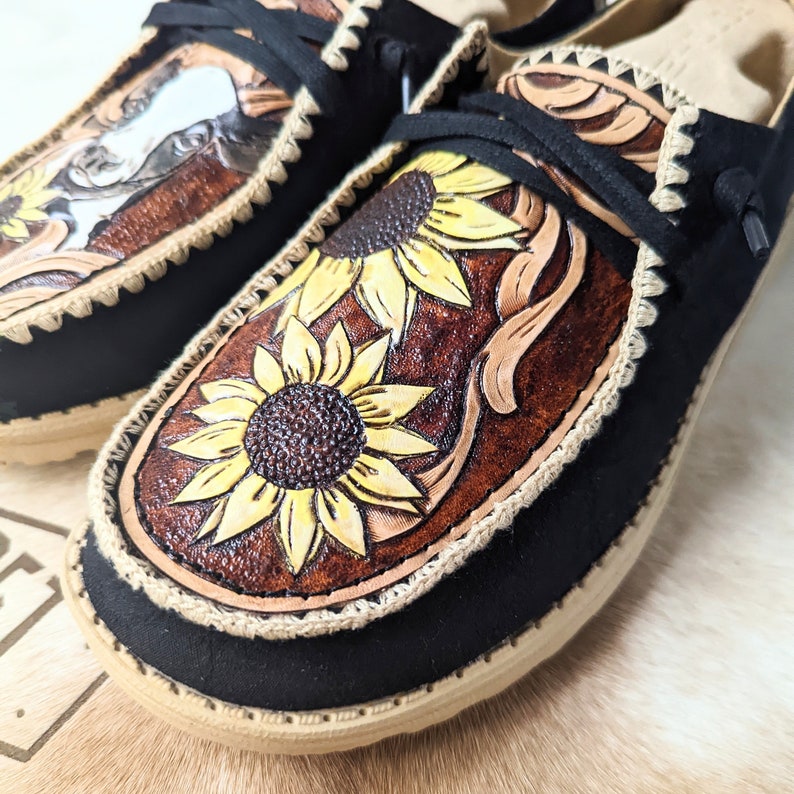 Sunflower Cow Hey Dude Custom Hey Dude Shoes Womens Mens Etsy Sweden