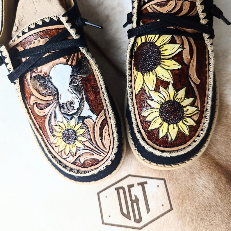 Sunflower Cow Hey Dude Custom Hey Dude Shoes Womens Mens Etsy Sweden
