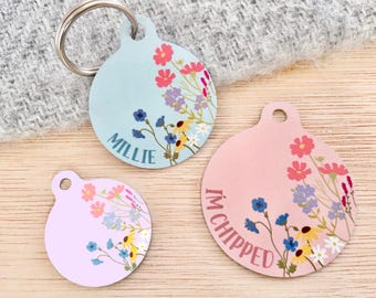 Targhetta identificativa per animali domestici con fiori selvatici / Targhetta personalizzata con fiori per cani / Targhette identificative uniche per cani / Targhetta con nome per gatta femmina / Targhetta identificativa personalizzata con fiori per gatti