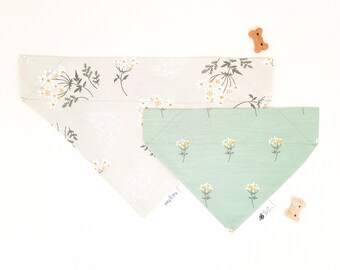 Hondenbandana wilde bloemen | Bandana's voor huisdieren | Inschuifbare bloemenbandana | Hondenaccessoires met wilde bloemen | Boho bloemenbandana over de kraag