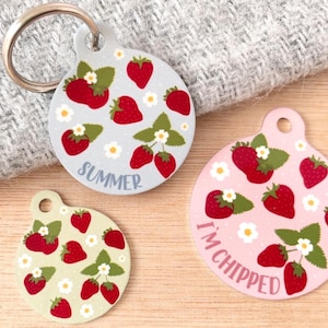 Médaille d'identification pour animal de compagnie fraise | Médaillon fraise pour chien | Médailles d'identification personnalisées pour chat d'été | Porte-nom pour petites filles | Identification d'animal de compagnie de fruits d'été