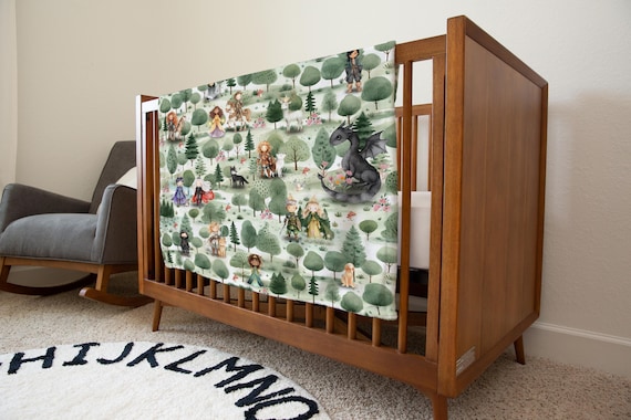 Throne of Glass Friends of Terrasen Blanket | Character Nursery Decor | Bookish Mom Gift