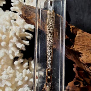 Kreisler Ladies Watch Band, Pretty Sparkly Pebble Finish. Gold tone, 1/20 10k Gold Fill. New Old Stock