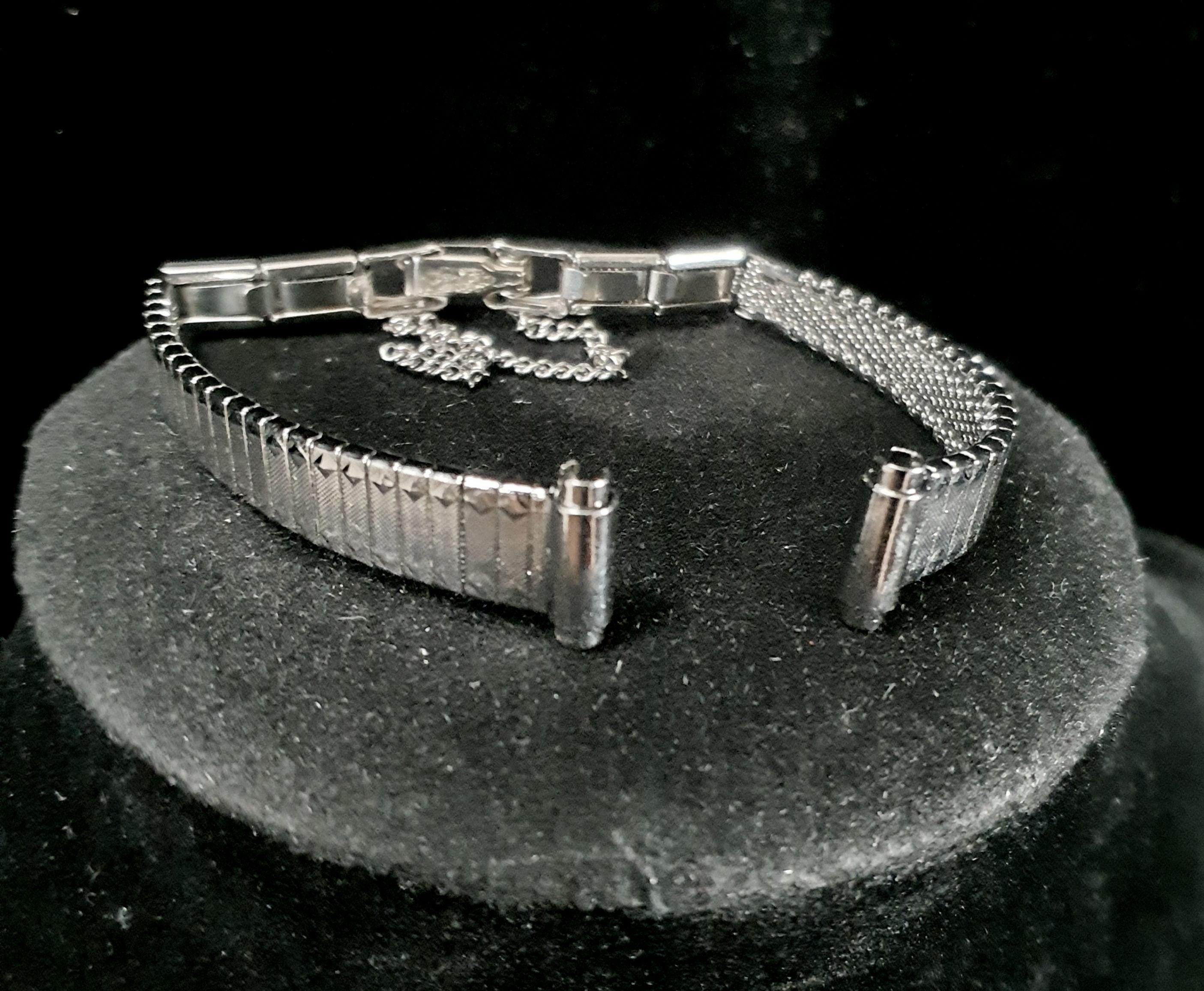 ブラッケンリッチウォッチバンド　ヴィンテージ GALAXIE BY ELGIN WATCH METAL STRETCH BAND HEART SILVER-TONE