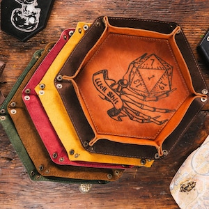 Dungeons and Dragons, Rollwürfelschale, Personalisiert, Lederwürfelschale, Würfel, Würfelset, Rollenspiel