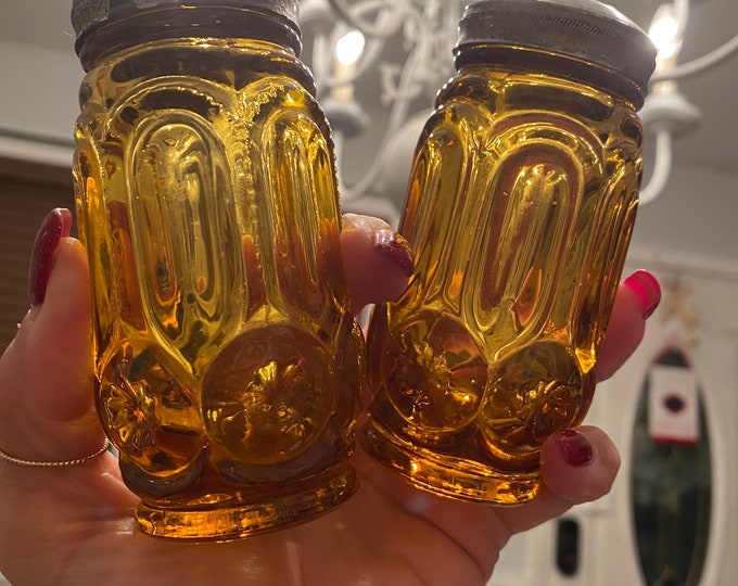 Moon and Star Indiana Glass S&P Shakers Etsy