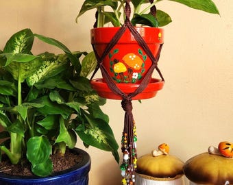 Vintage Mushroom Beaded Macrame Plant Hanger, Hand-Painted Mushroom Planter, Mushroom Decor