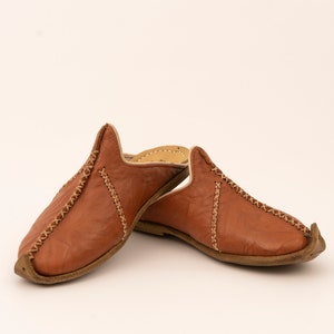 Unisex Brown Leather Shoes | Yemeni | Traditional Shoes | Turkish Loafers | Hand stitched Slip Ons | Women Flat Shoes | Gifts For Her |