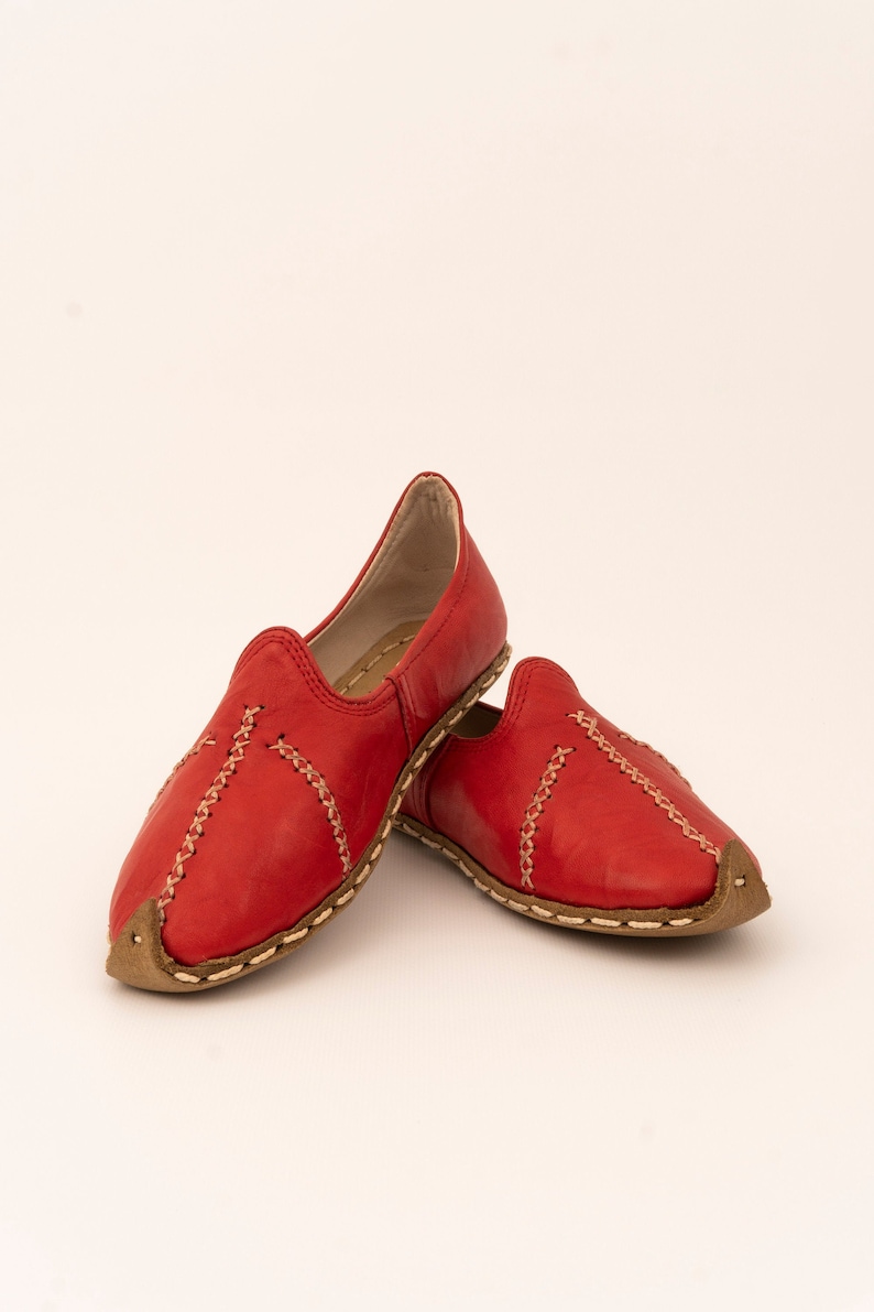 Unisex Red Leather Shoes Yemeni Traditional Shoes Turkish Loafers Hand stitched Slip Ons Women Flat Shoes Gifts For Her image 1