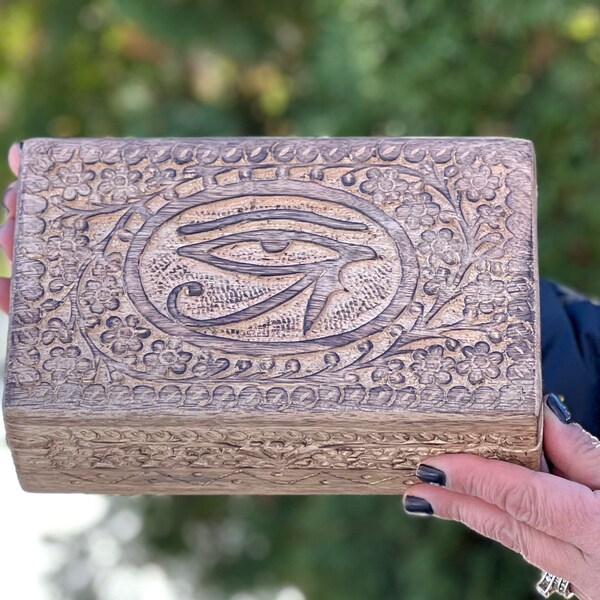 Hand Carved Egyptian Eye of Ra Wooden Box Keepsake Jewelry Storage