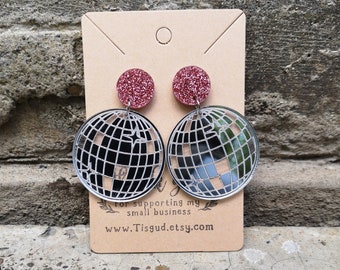 Boucles d'oreilles rétro en acrylique avec boules à facettes disco