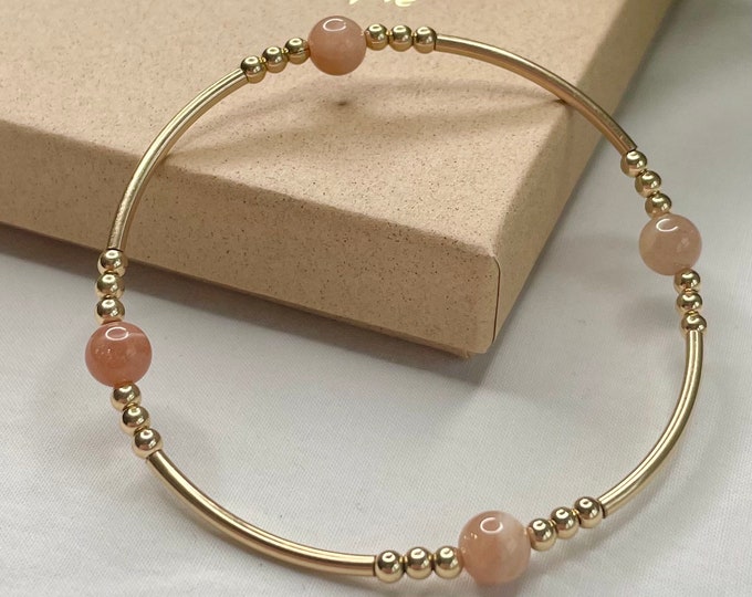 Gold Filled Sunstone Beaded Bracelet: Boho Gemstone Stacking Bracelet