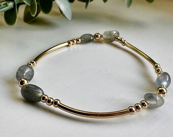 Labradorite & Gold Bangle Bracelet, Silver Stacking Bracelet, Crystal Healing Stretch Bracelet, Gift for Her