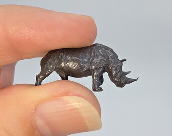 Rhinocero Mini Figurine, Wild Life Safari Animal Collector Gift, Dollhouse Desk Shelf Car Ornament