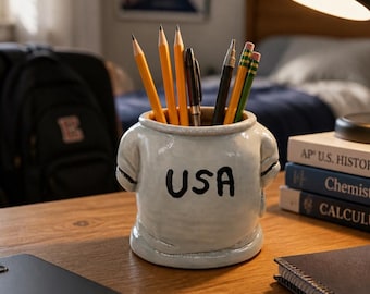 USA T-Shirt Pencil Holder Vase, Student Teacher Desk Organizer, Jersey Flower Vase, Dorm Room Decor