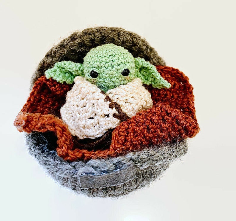 Baby Yoda Crochet Pattern With Space Pod image 5