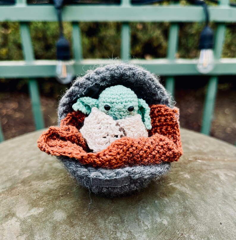 Baby Yoda Crochet Pattern With Space Pod image 4