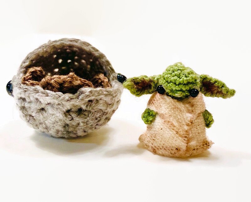 Tiny Baby Yoda grogu Crochet Pattern | Etsy