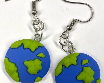 Resin Word Art Earrings Earth Day Every Day Resin Glitter Earrings Light Blue Round Resin Earrings Glow In The Dark Earth Day Earrings
