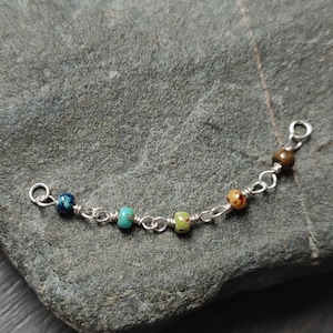 Piercing Kette in Erdtönen, silberfarben, handgefertigt, mit Argentium Silber Perlen und Glasperlen
