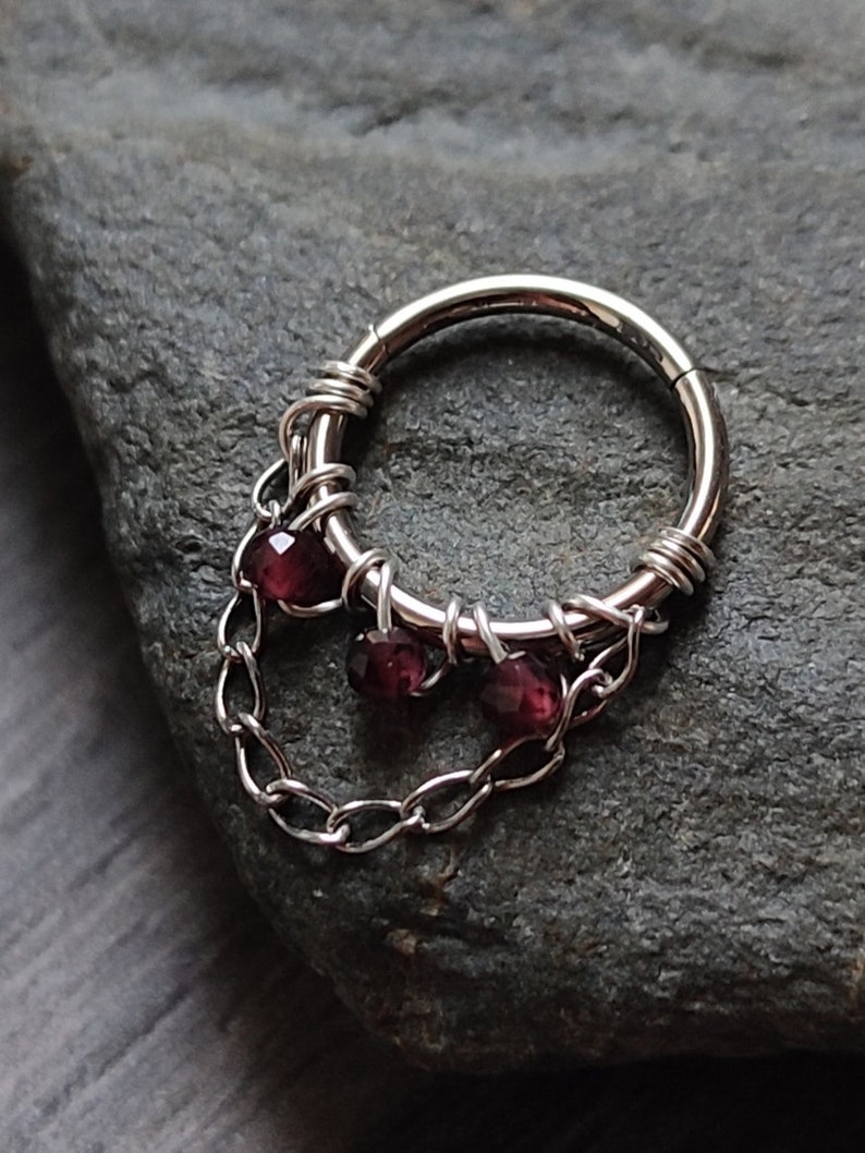 Septum Clicker with Chain and Garnet Beads in 316 Surgical Steel, Handmade Gothic Alternative Piercing Jewelry image 3