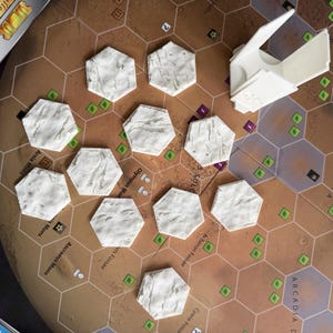 Gletsjertegels (11) en houder voor Terraforming Mars-upgrade