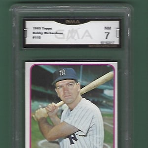 1965 Topps #115 Bobby Richardson GMA Graded 7 NM